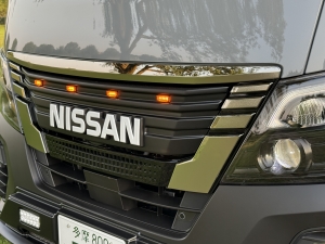 キャラバン新車コンプリート新型キャラバン　四駆アウトドアスタイル　新車カスタムコンプリート