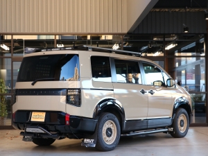 デリカＤ５新車コンプリート新型デリカD5　モデルチェンジ　改良後