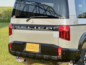 デリカＤ５新車コンプリート新型デリカD5　お得な新車カスタムコンプリート