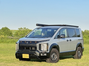 デリカＤ５新車コンプリート新型デリカD5　お得な新車カスタムコンプリート