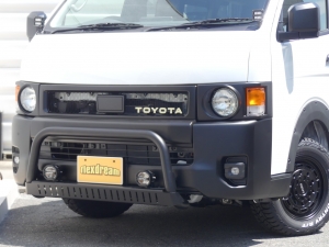 ハイエース１０人乗り　車中泊できる街乗り仕様車