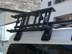 ハイエース１０人乗り　車中泊できる街乗り仕様車