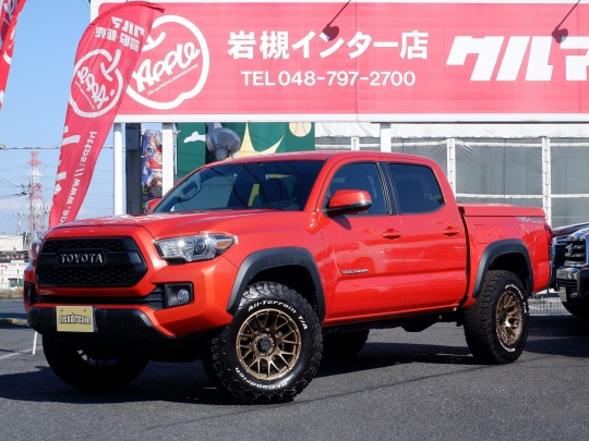 タコマ　４WD