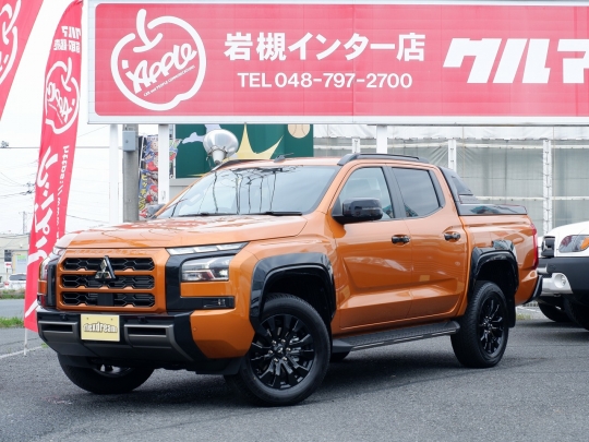 トライトン三菱ピックアップトラック　トライトン