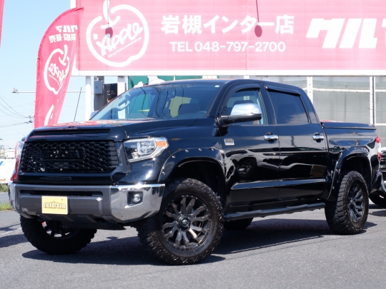 タンドラ新車並行　最上級グレード