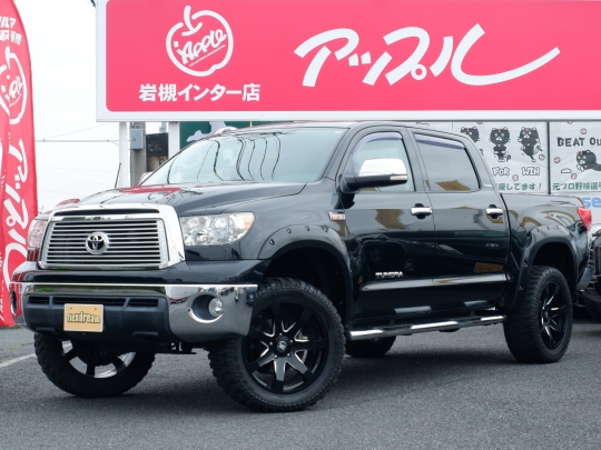 タンドラプラチナム　サンルーフ　新車並行