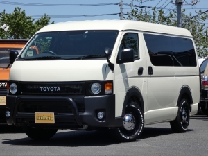 ハイエースワゴンハイエース　丸目　FD-BOX W03