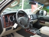 タンドラ新車並行　ＬＥＥＲ７００トノカバー　リフトアップ