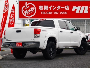 タンドラ新車並行　リフトアップ　ＸＤ　ハードトノカバー　フルセグ地デジナビ