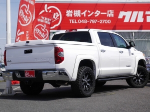 タンドラ新並　ＦＵＥＬ２０インチＡＷ　リフトＵＰ　マイナーチェンジ