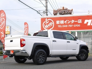 タンドラクルーマックス　４ＷＤ