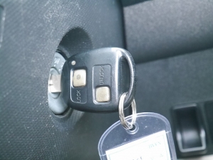 買取・下取り直販車買取直販　キーレス　衝突安全ボディ