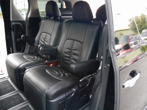 買取・下取り直販車２．４Ｚ　両側パワースライドドア