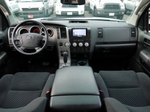 タンドラ実走行　TRD　ブッシュワーカー　FUELオフロード