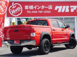 タンドラタンドラ　４ＷＤ　モトメタルＡＷ　１オーナー　ラディアンレッド