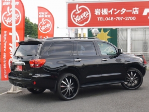 セコイア新車並行　１オーナー　HDDナビ　クーラーボックス