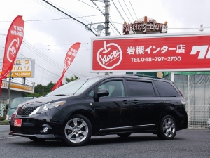 シエナ新車並行　１９インチＳＥ　ＨＤＤナビ