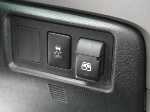 タンドラ新車並行　ベンチシート　コラムＡＴ　サンルーフ
