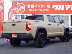 タンドラクルーマックス　４ＷＤ