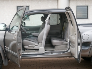 タンドラ新車並行　ステップサイド　LINE-X