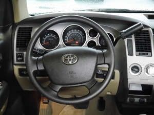 タンドラＳＮＵＧＴＯＰシェル　新車並行　ベンチシート