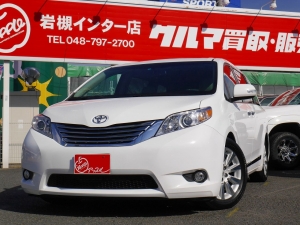 シエナ新車並行　４ＷＤ　オットマン　フルセグ地デジ