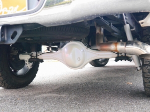 タンドラ新並　クルーマックス　FUELOFFRORD