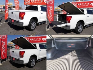 タンドラサンルーフ　新車並行　リミテッド　４ＷＤ