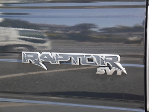 フォード　Ｆ１５０　ラプター　