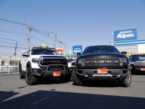 フォード　Ｆ１５０　ラプター　