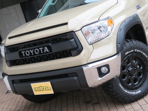 タンドラクルーマックス　４ＷＤ