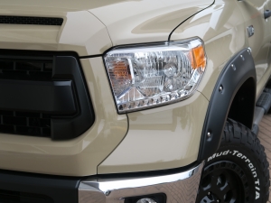 タンドラクルーマックス　４ＷＤ