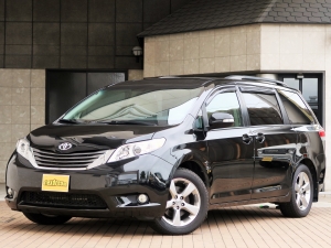 シエナ新車並行　４ＷＤ　