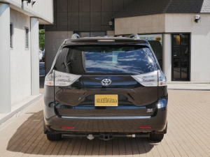 シエナ新車並行　４ＷＤ　