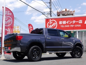タンドラタンドラ　４ＷＤクルーマックス　Ｖ８