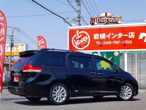シエナリミテッド　レザー　サンルーフ　ナビ