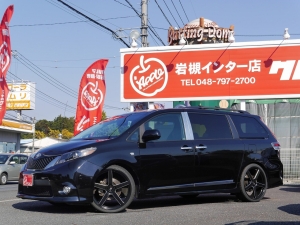 シエナシエナ　ＳＥ　新並　サンルーフ　ブラック　フルセグＨＤＤナビ