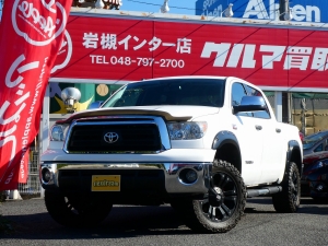 タンドラ新車並行　タンドラ　クルーマックス４ＷＤ