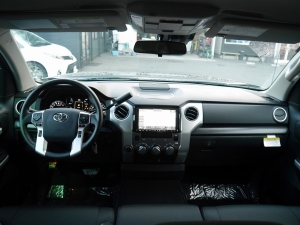 タンドラクルーマックス　４ＷＤ