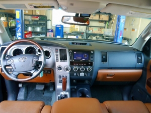 セコイアセコイア　新車並行