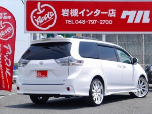 シエナ新並１オーナー　２２インチアルミ