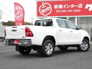ハイラックスハイラックス　Ｚ　電動ステップ