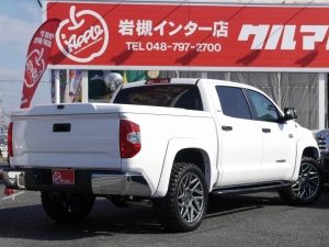タンドラクルーマックス　４ＷＤ