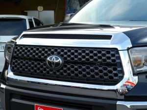 タンドラクルーマックス　４ＷＤ