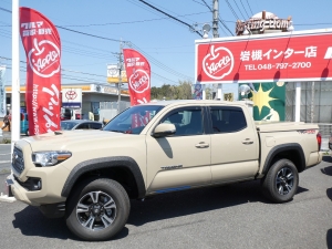 タコマ新車