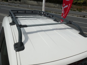 ＦＪクルーザー新車並行　2オーナー　ナビ　ETC　リフトアップ