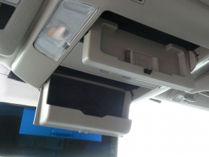 タンドラ新車並行　６インチＵＰ　20インチAW