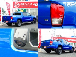 タコマ新並タコマ　ダブルキャブ　TRDスポーツ
