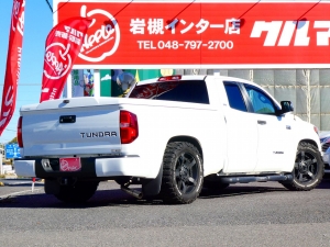 タンドラタンドラダブルキャブSR5　Ｖ８