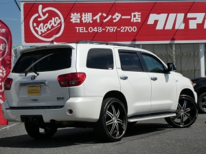 セコイア新車並行　レッドロックレザー　ウッドコンビハンドル